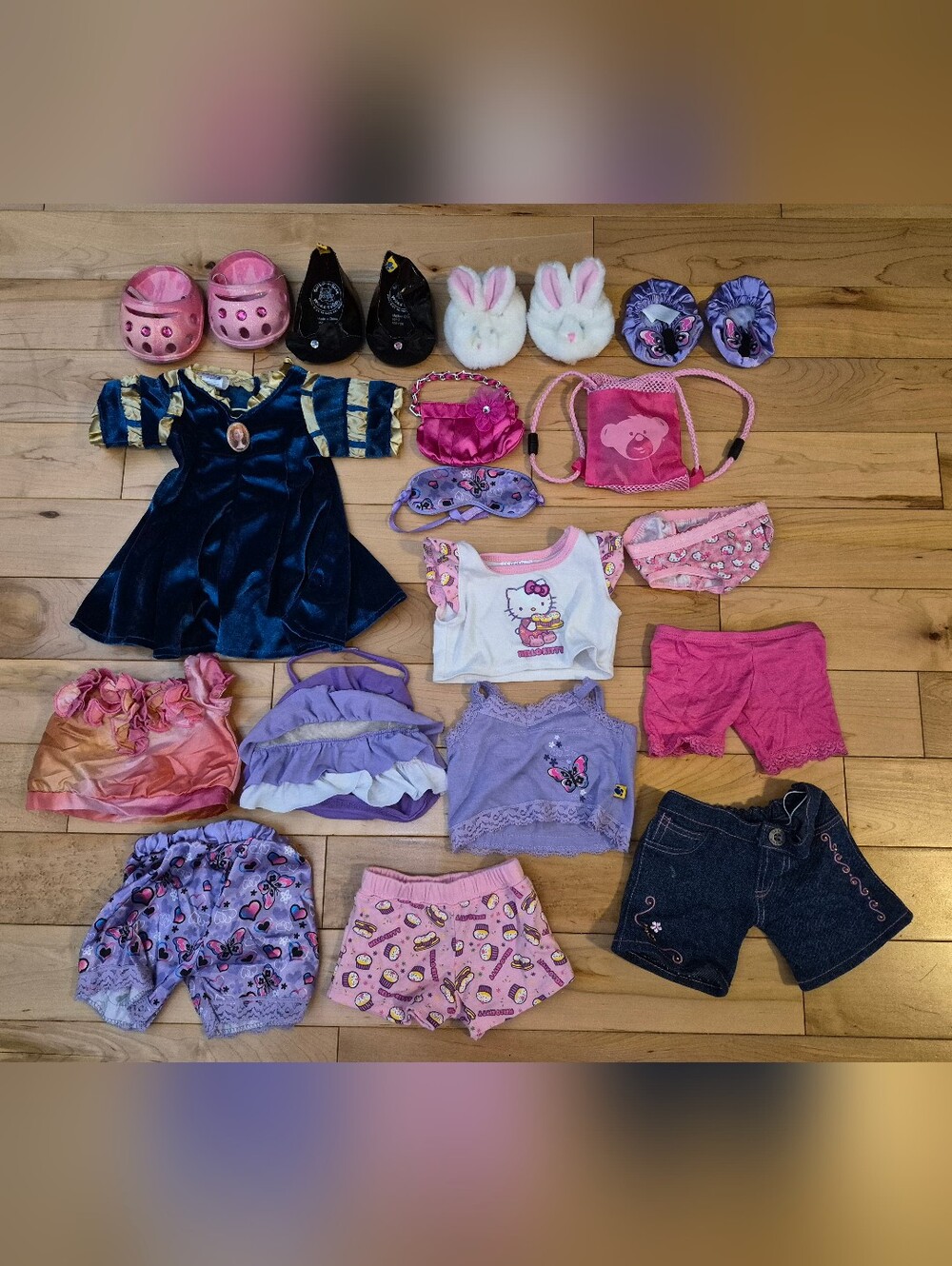 Build-a-Bear clothing lot 1